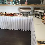 Fus Nocleg ze śniadaniem 3*
